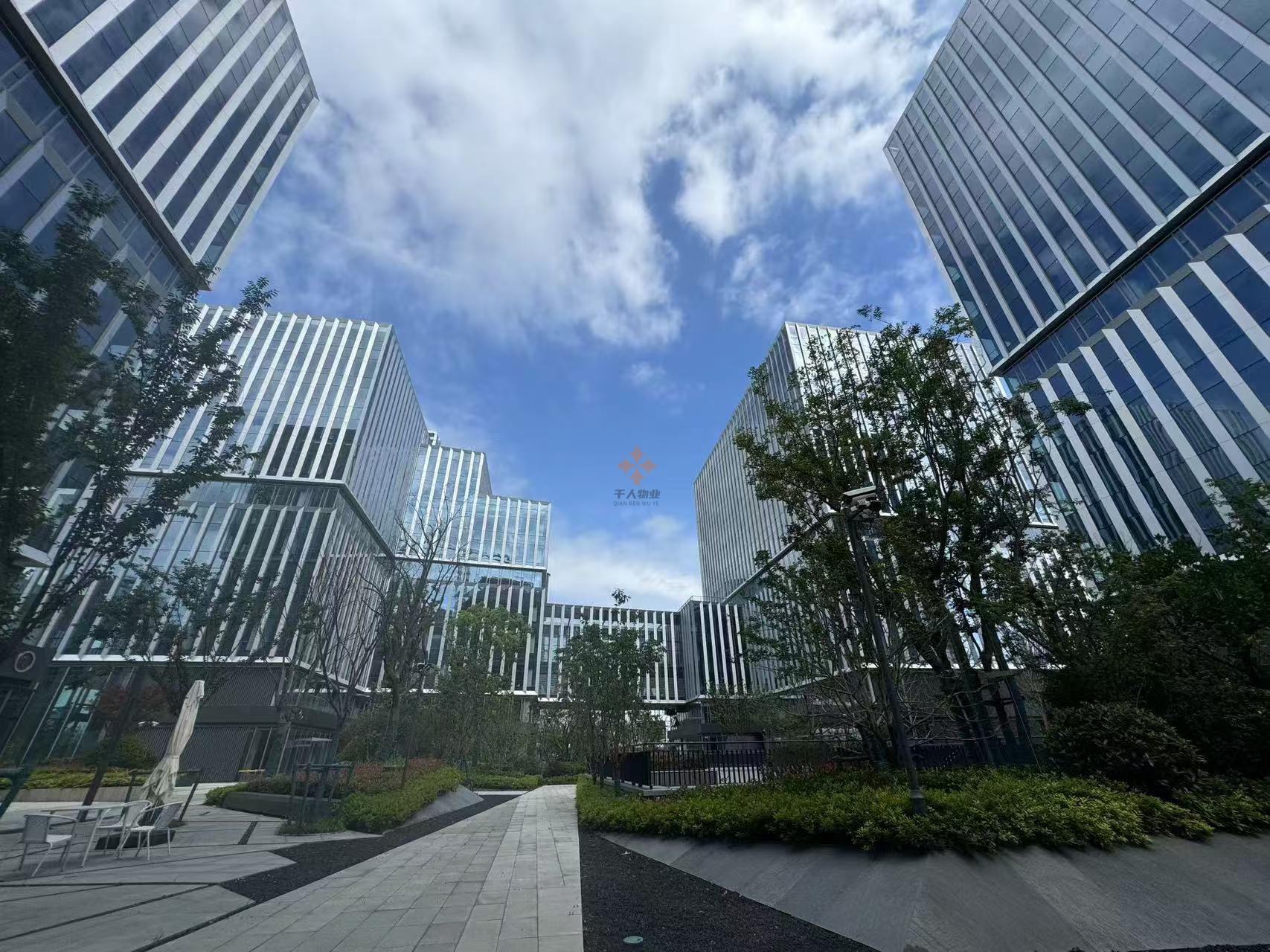 临港新城103片区——中建智慧天地