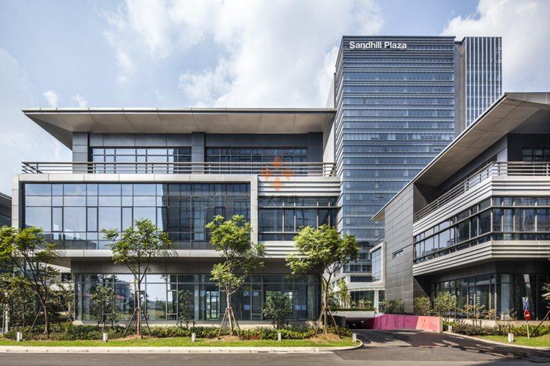 展想广场-英文名Sandhill Plaza（祖冲之路2290弄）