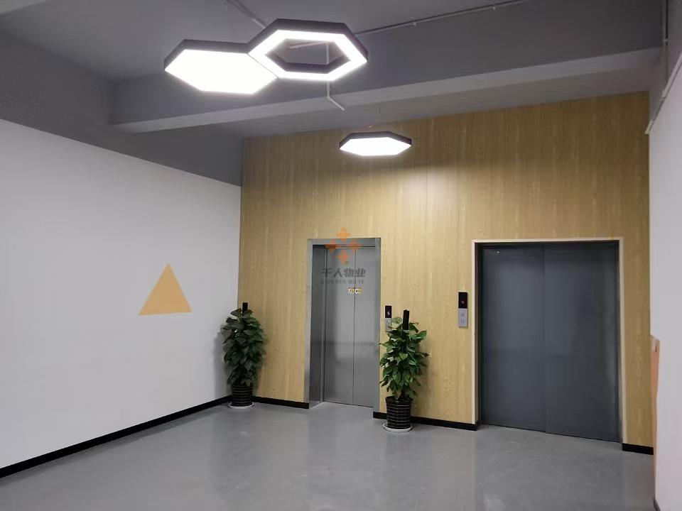 浦东 金洋置业通用厂房园区 105平米 毛坯
