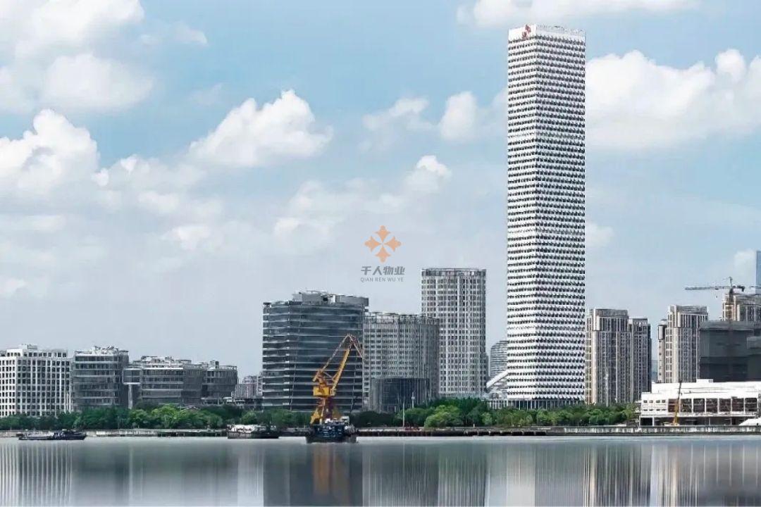 浦东 上海sk大厦 2462平米 简装