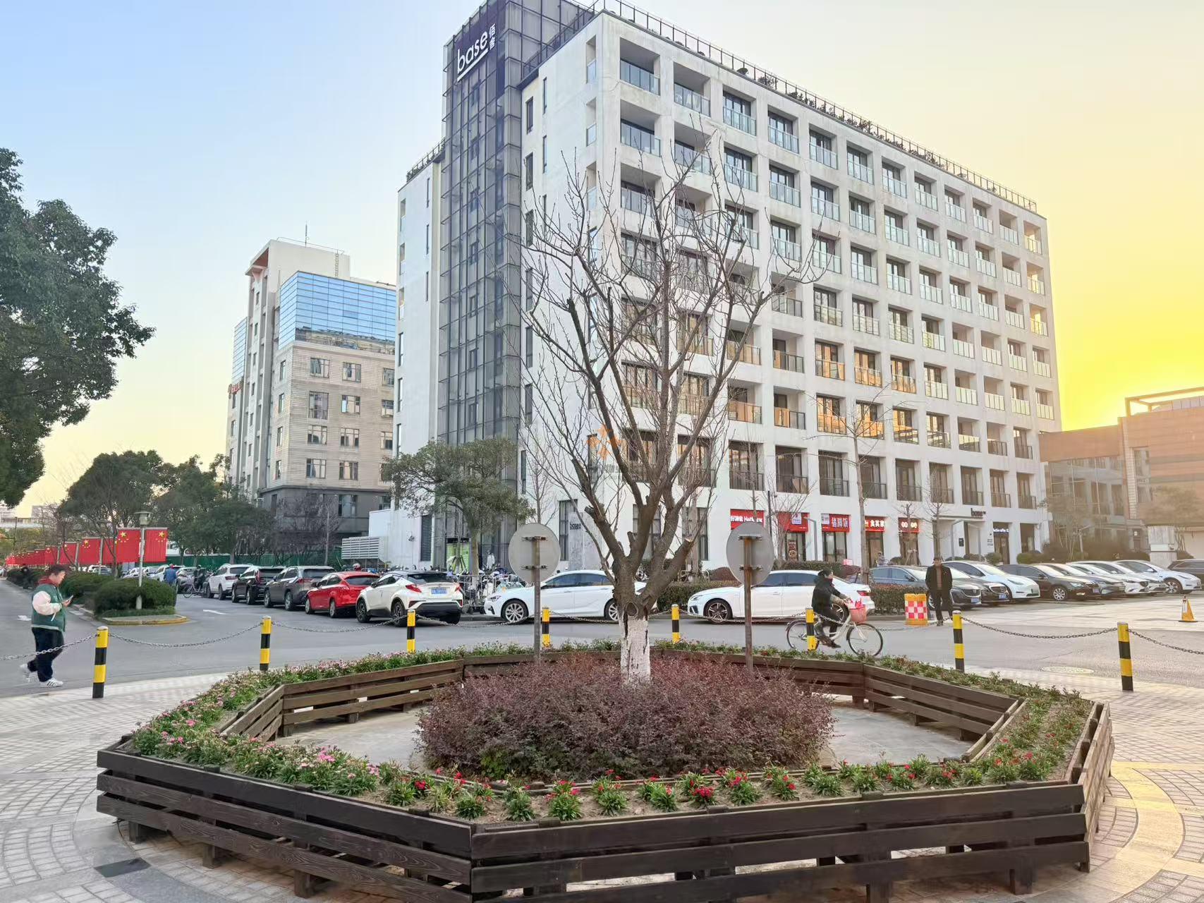 浦东 张江集电港 120平米 精装