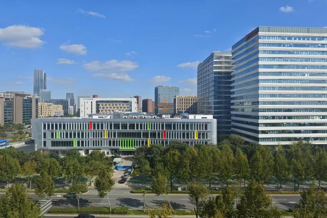 浦东 绿地MTOWN 129平米 简装