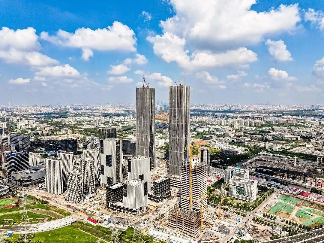 租在张江“科学之门”  西塔样板间办公交付实景