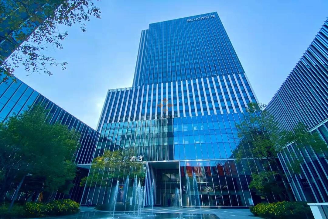 长宁 SOHO天山广场 2433平米 标准装修