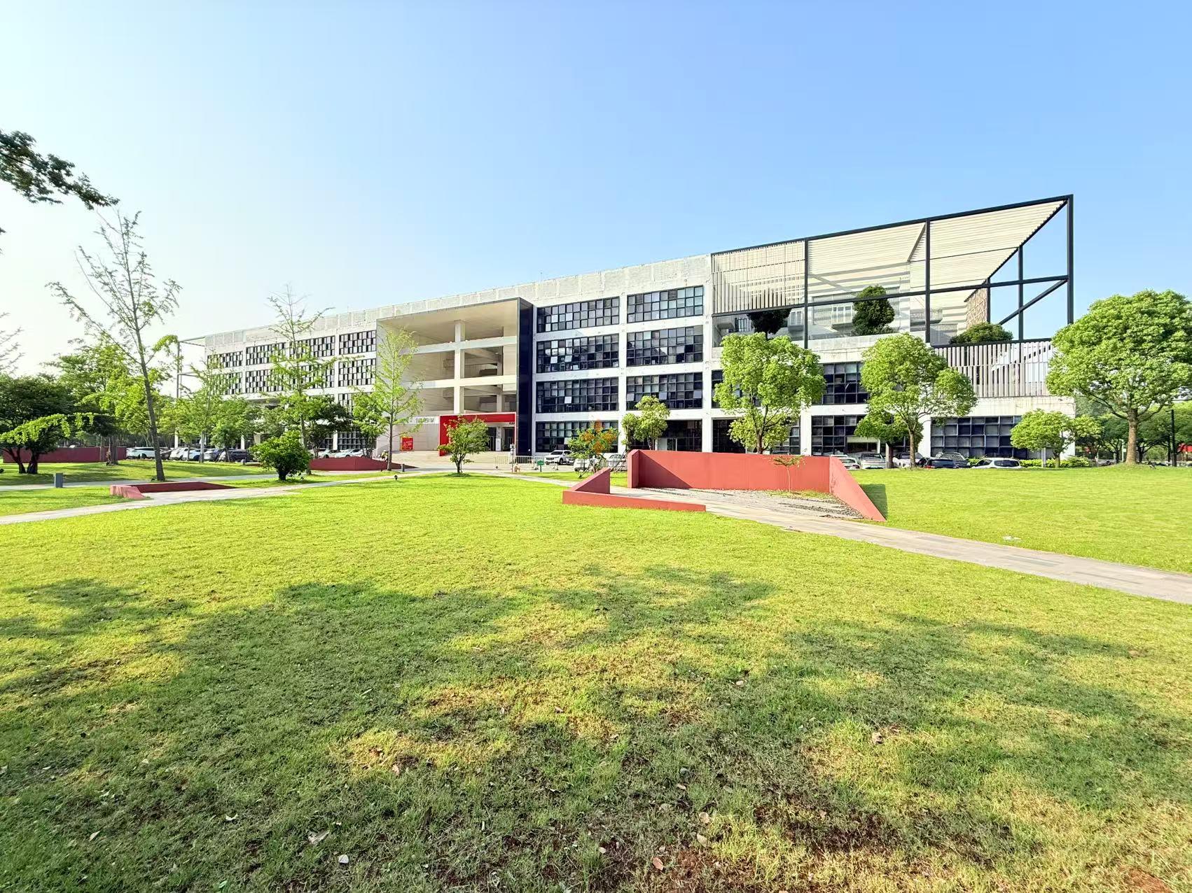 张江国创中心建筑特点，项目优势，入驻企业