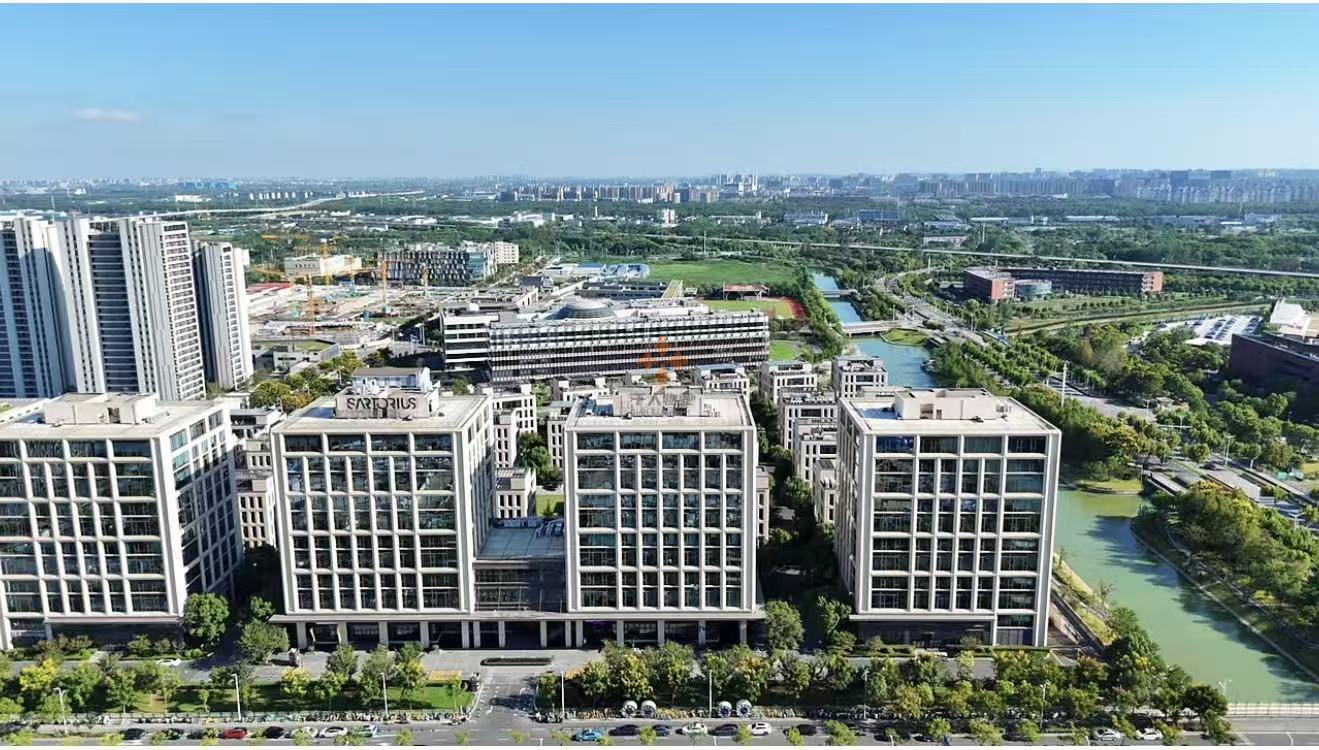 浦东 百佳通 1200平米 简装