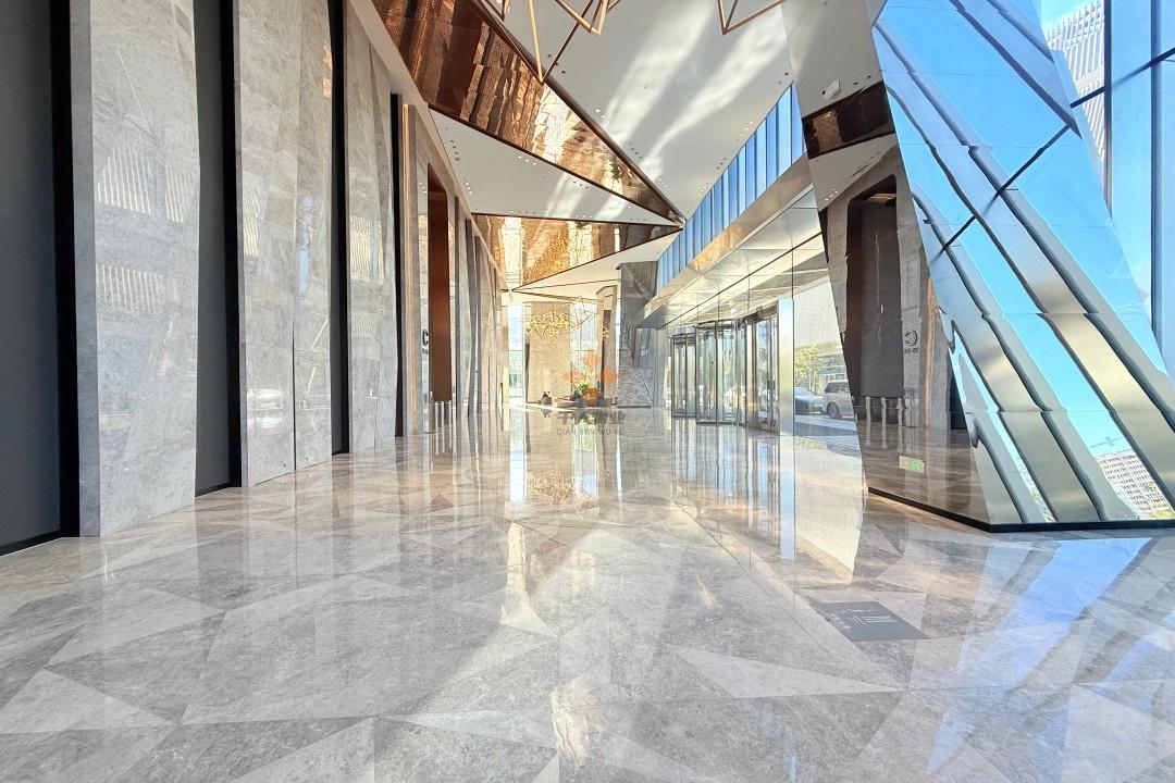 浦东 张江科学之门 190平米 精装