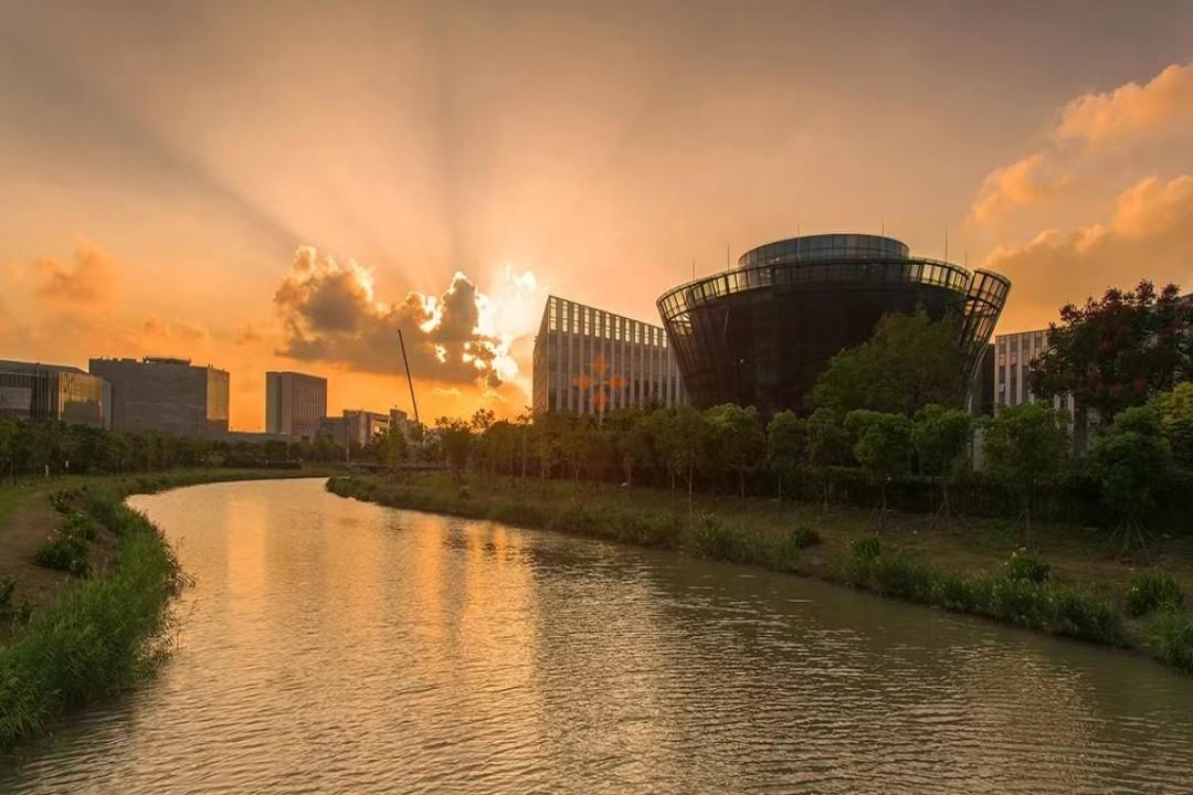 火炬莲花科创园-关于我们