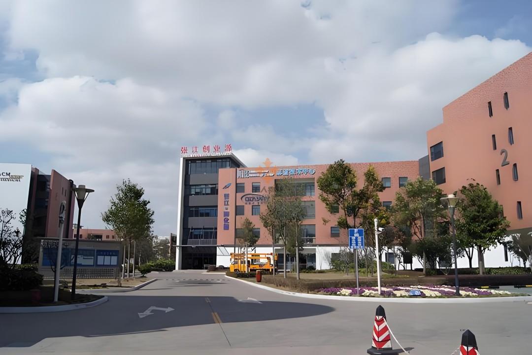 下载.jpg 下载.jpg