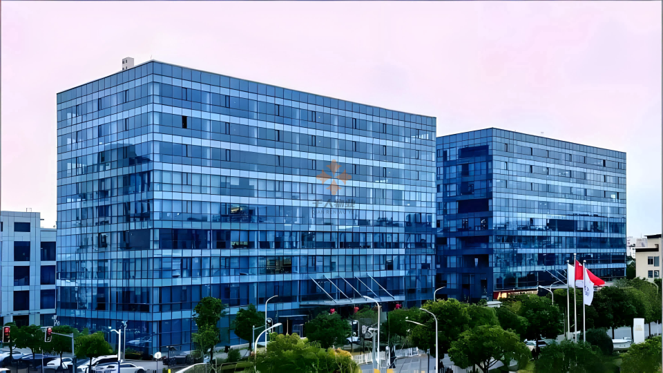 闵行 新必产业园 1800平米 简装