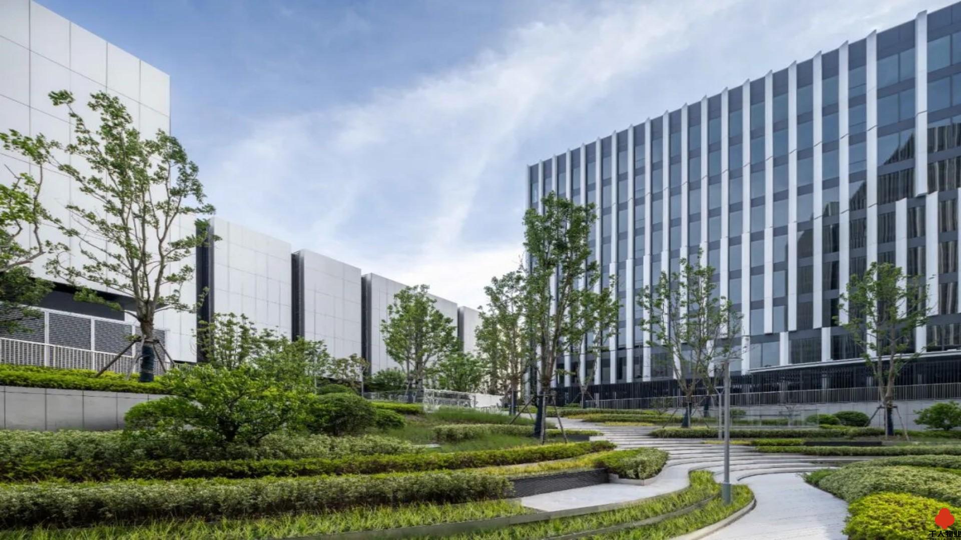 闵行 东方智媒城 1500平米 简装